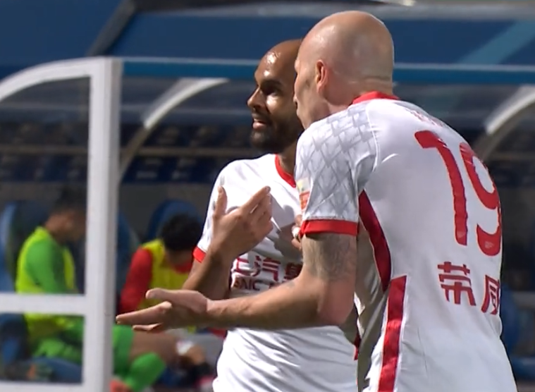 开云娱乐关于今夜奥兰多魔术备战中超；完成体检细节曝光；压力陡增；赛程密集仍需轮换的信息